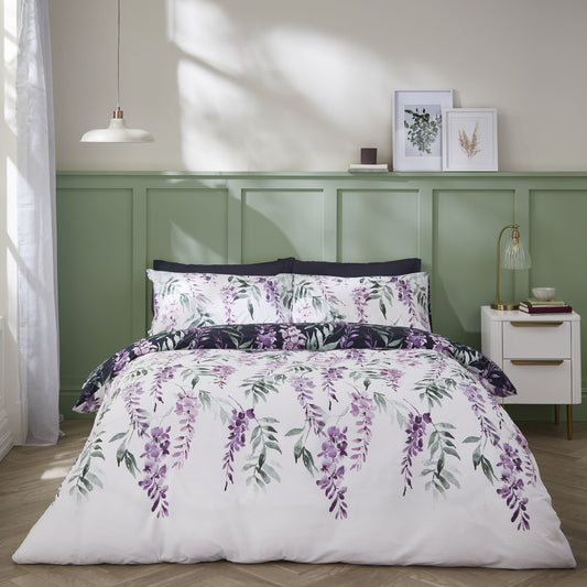Wisteria White & Navy Duvet Set