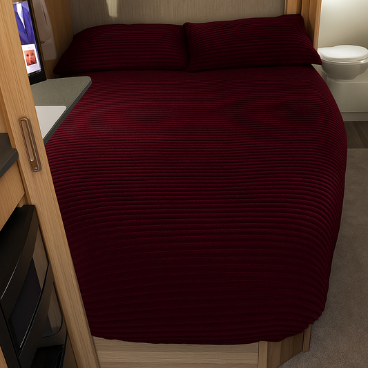 Ribbed Faux Fur Shaped Duvet Set – Burgundy