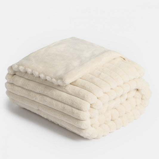 Faux Fur Ribbed Throw – Super Soft Blanket (125 x 150cm)