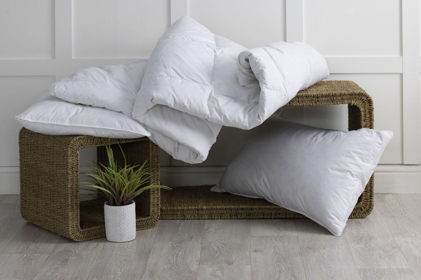 Luxury Duck Down & Feather Standard Pillow