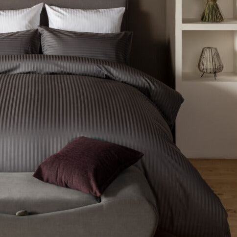 Hotel Suite 540 Count Satin Stripe Duvet Set - Single - 5 Colours