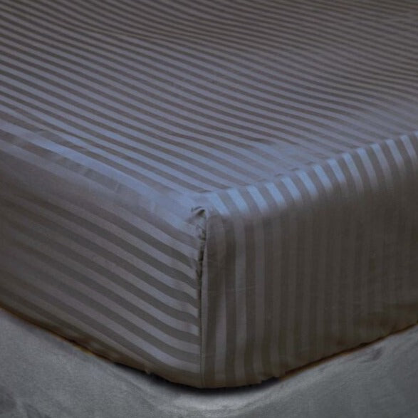 Hotel Suite 540 Count Satin Stripe Fitted Sheets For Single 2 double 4 pieces