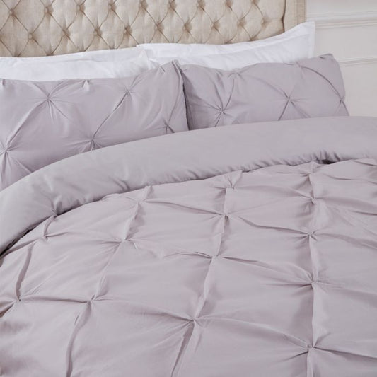 This duvet set is woven from a mix of soft cotton and polyester, making it comfortable and durable