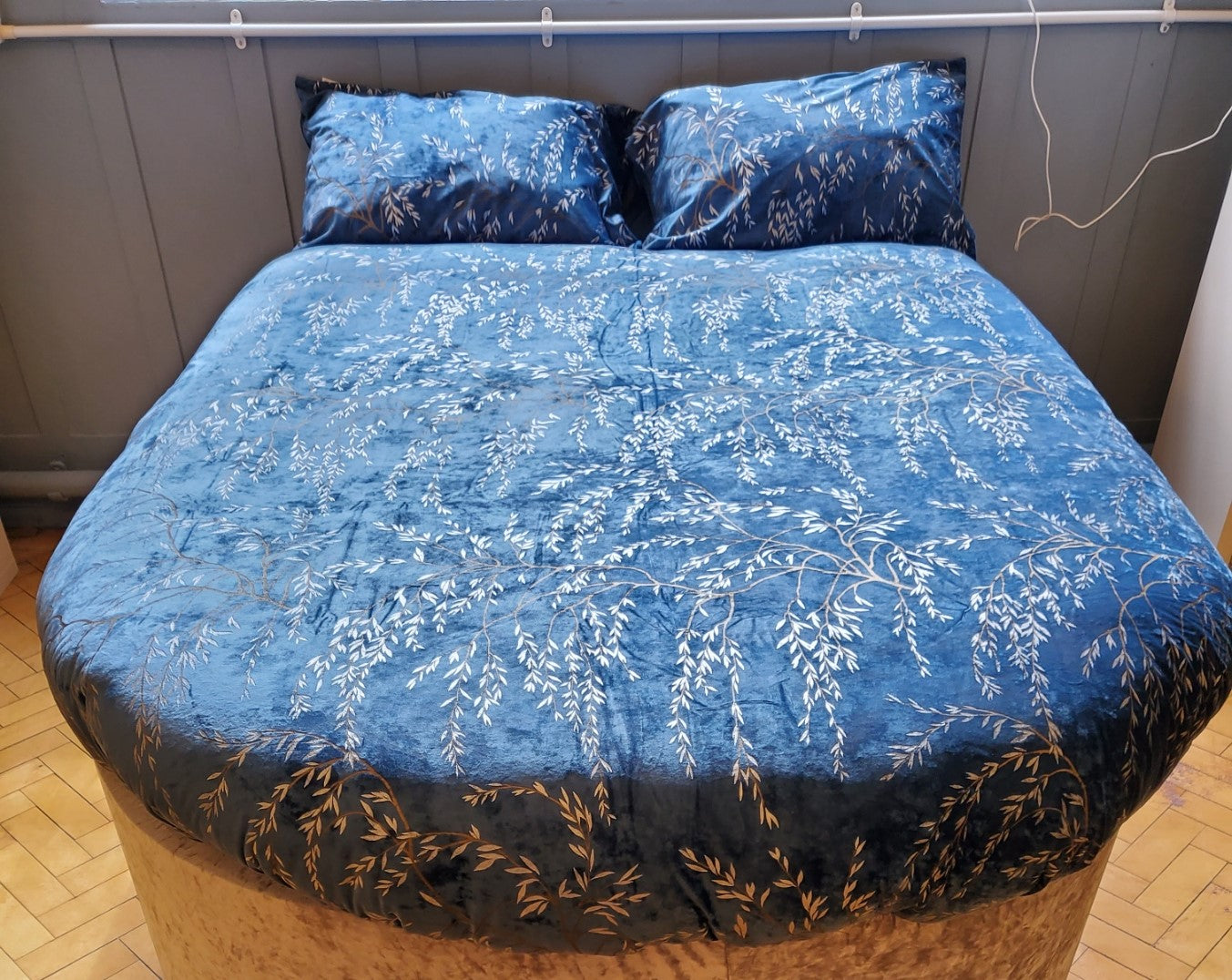 Patterned duvet sets