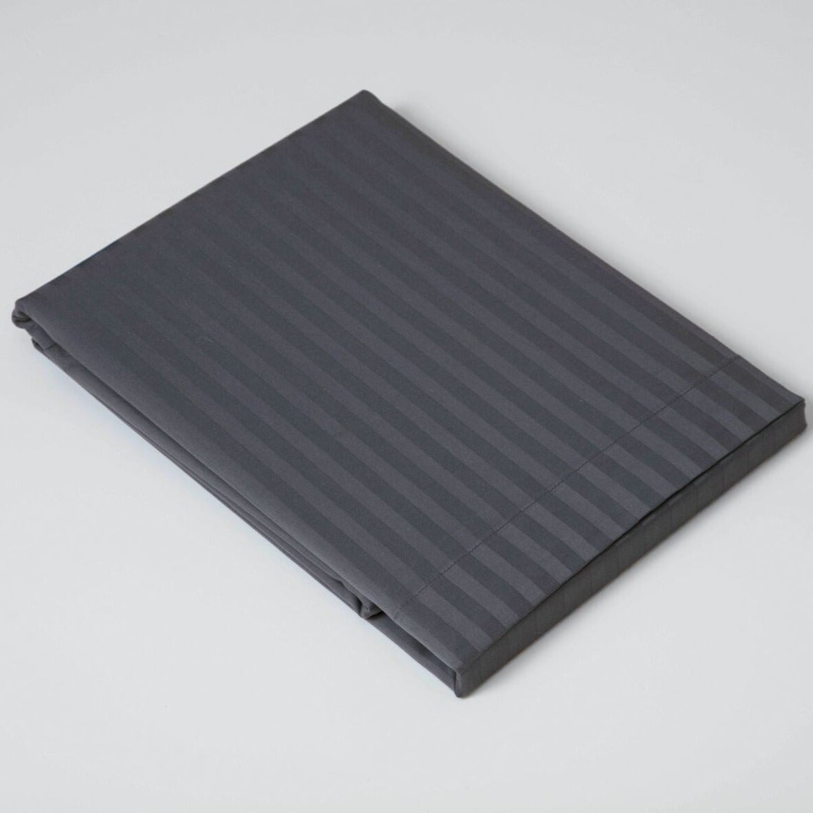 Bailey Pegasus Island Bed Fitted Sheets