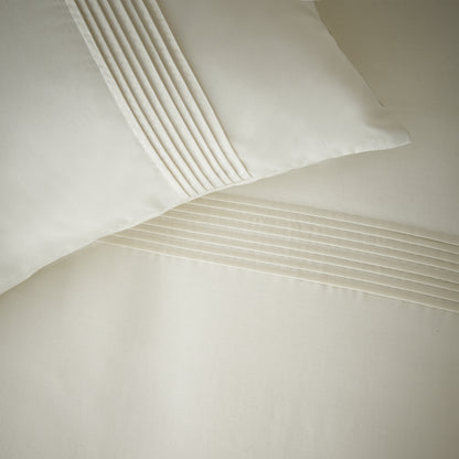 Pintuck Easy Iron Percale Cream Duvet Set
