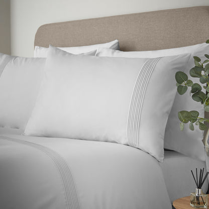 Pintuck Easy Iron Percale White Duvet Set