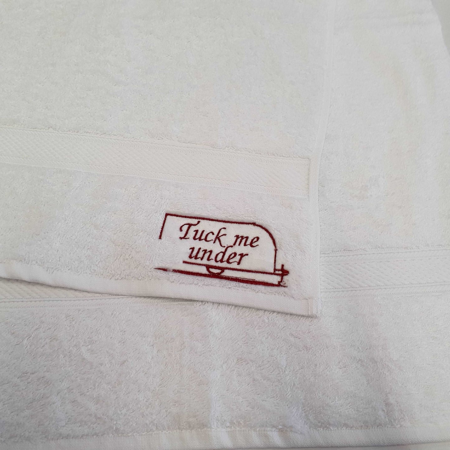 Bath towel with embroidery