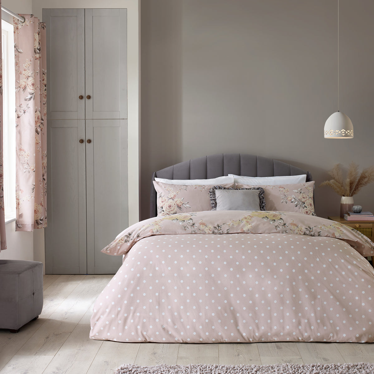 Canterbury Blush Pink Duvet Set
