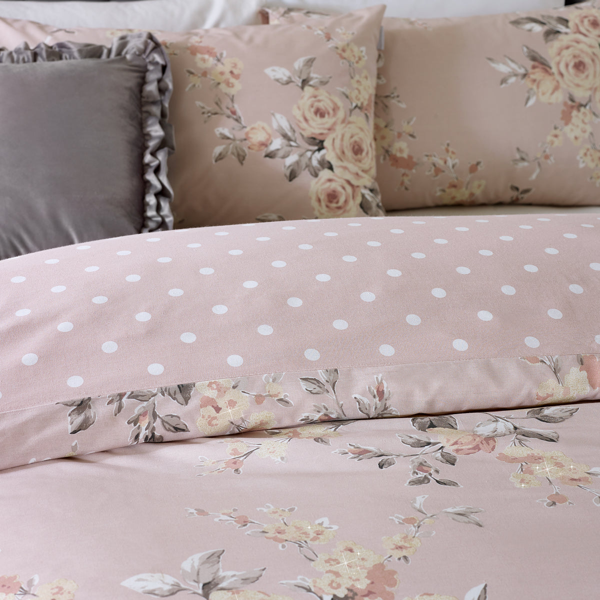 Canterbury Blush Pink Duvet Set