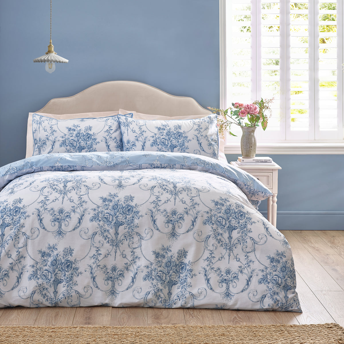 Antoinette Blue Duvet Set