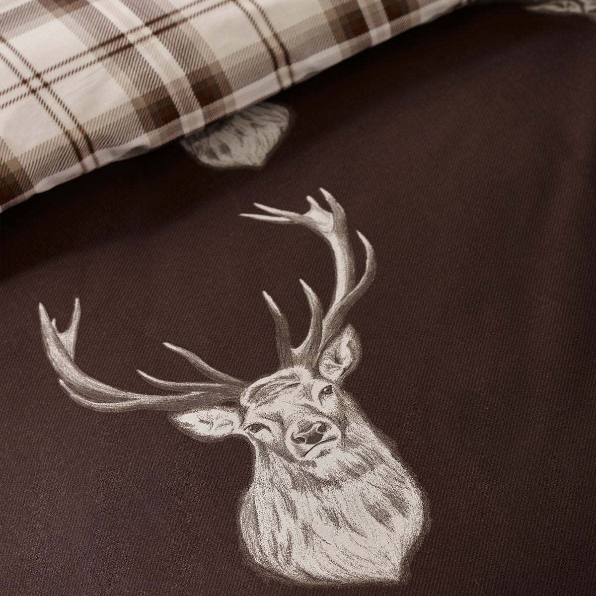 Stag Chocolate Duvet Set