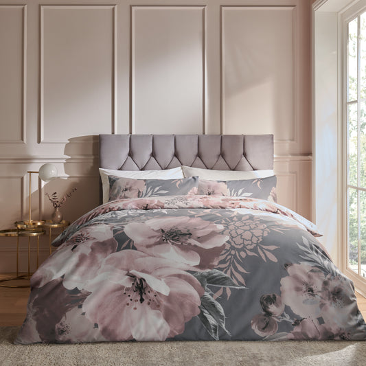 Dramatic Floral Grey Duvet Set