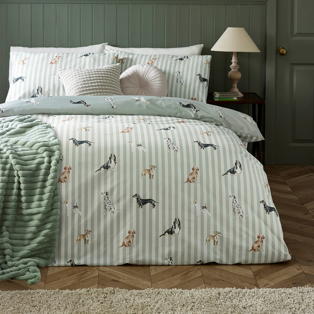 Dog Stripe Green Duvet Set