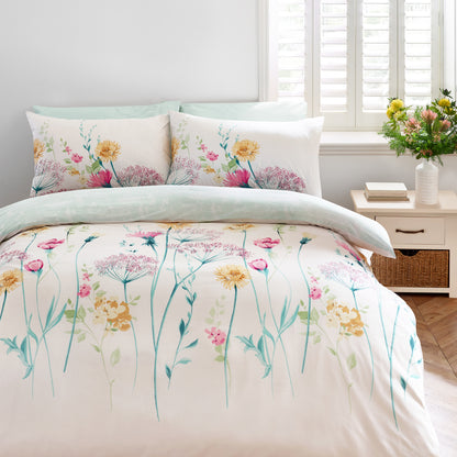 Meadowsweet Floral Bright Duvet Set