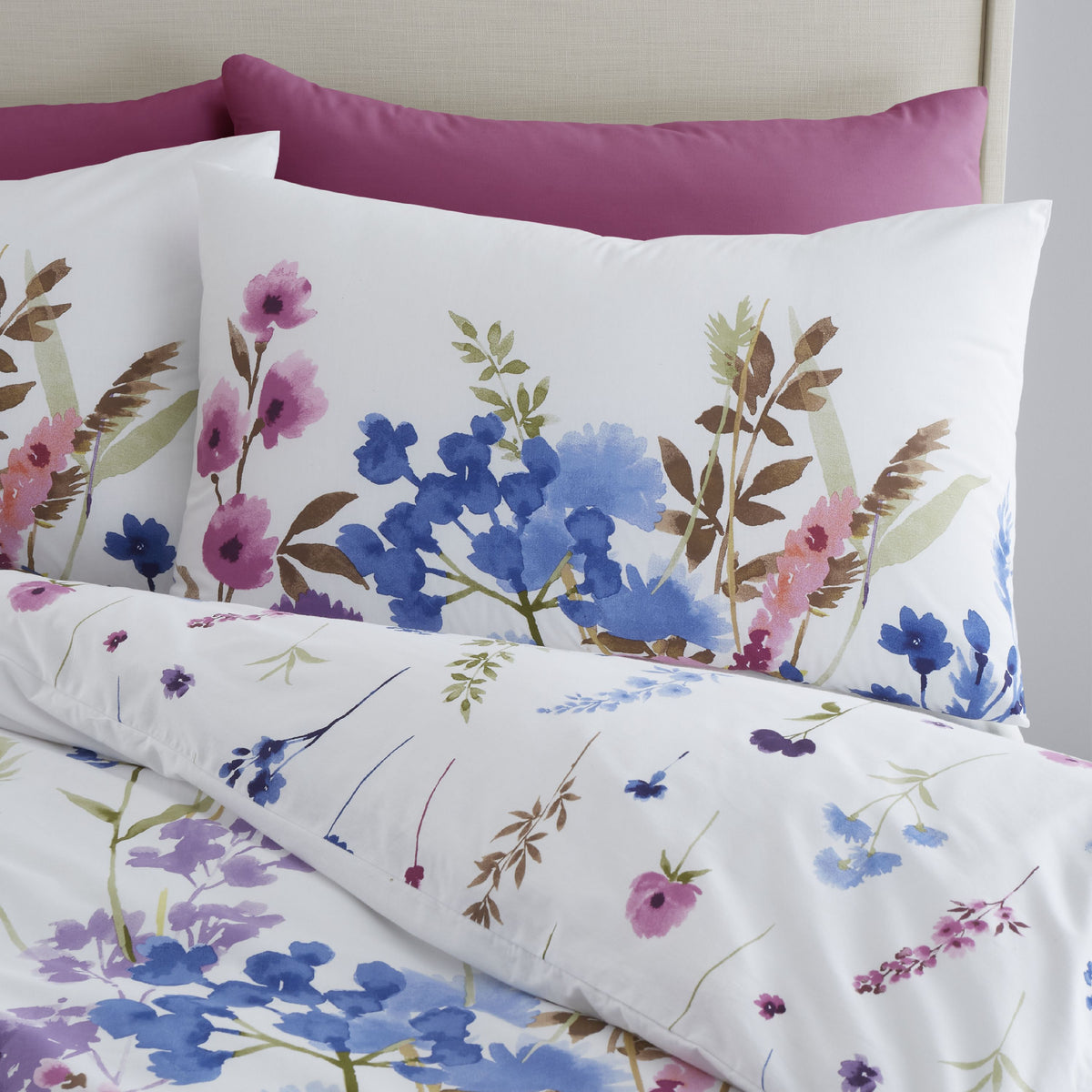 Countryside Floral White Duvet Set