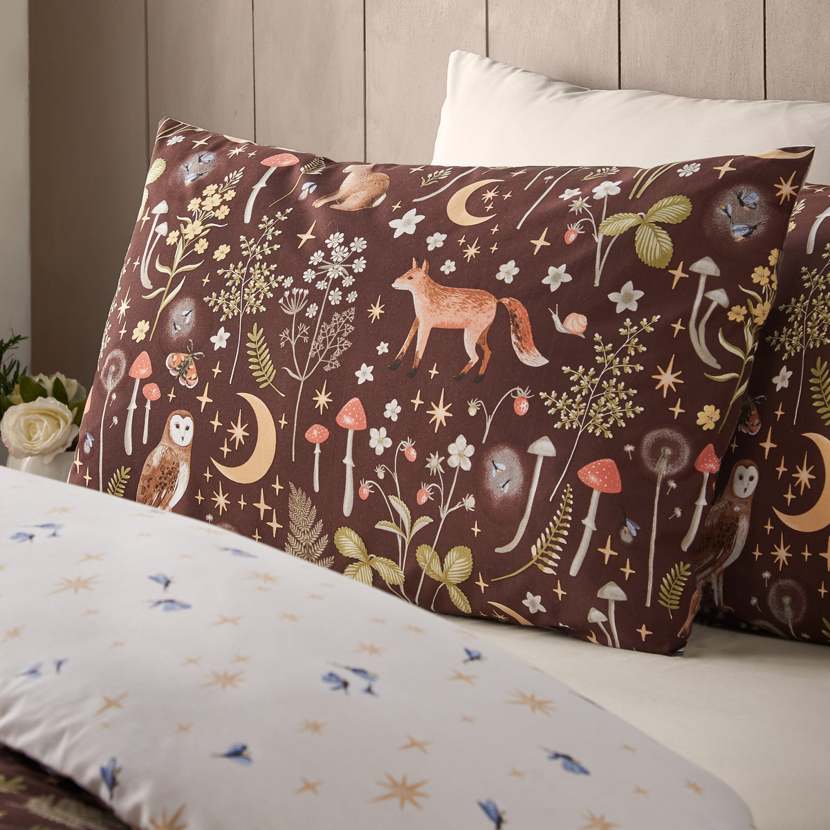 Enchanted Twilight Animals Chocolate Duvet Set