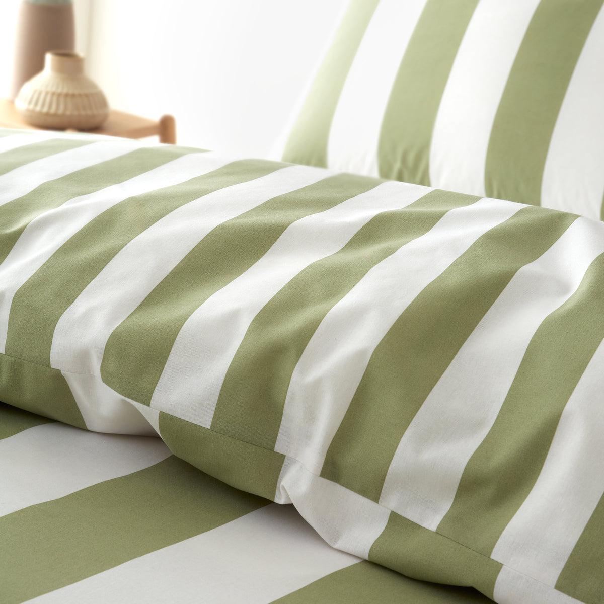 Cove Stripe Green Duvet Set