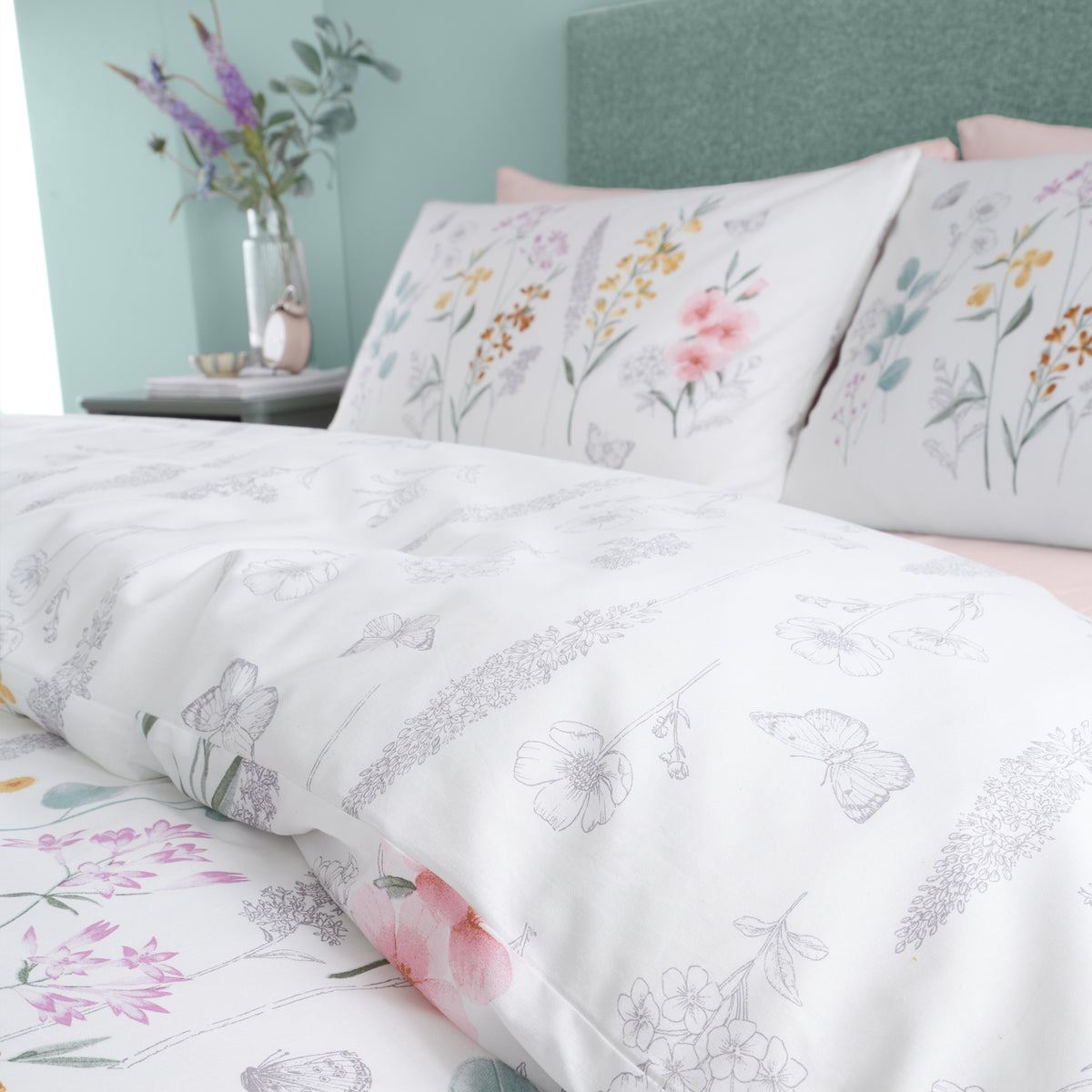 Emilia Floral White & Green Duvet Set