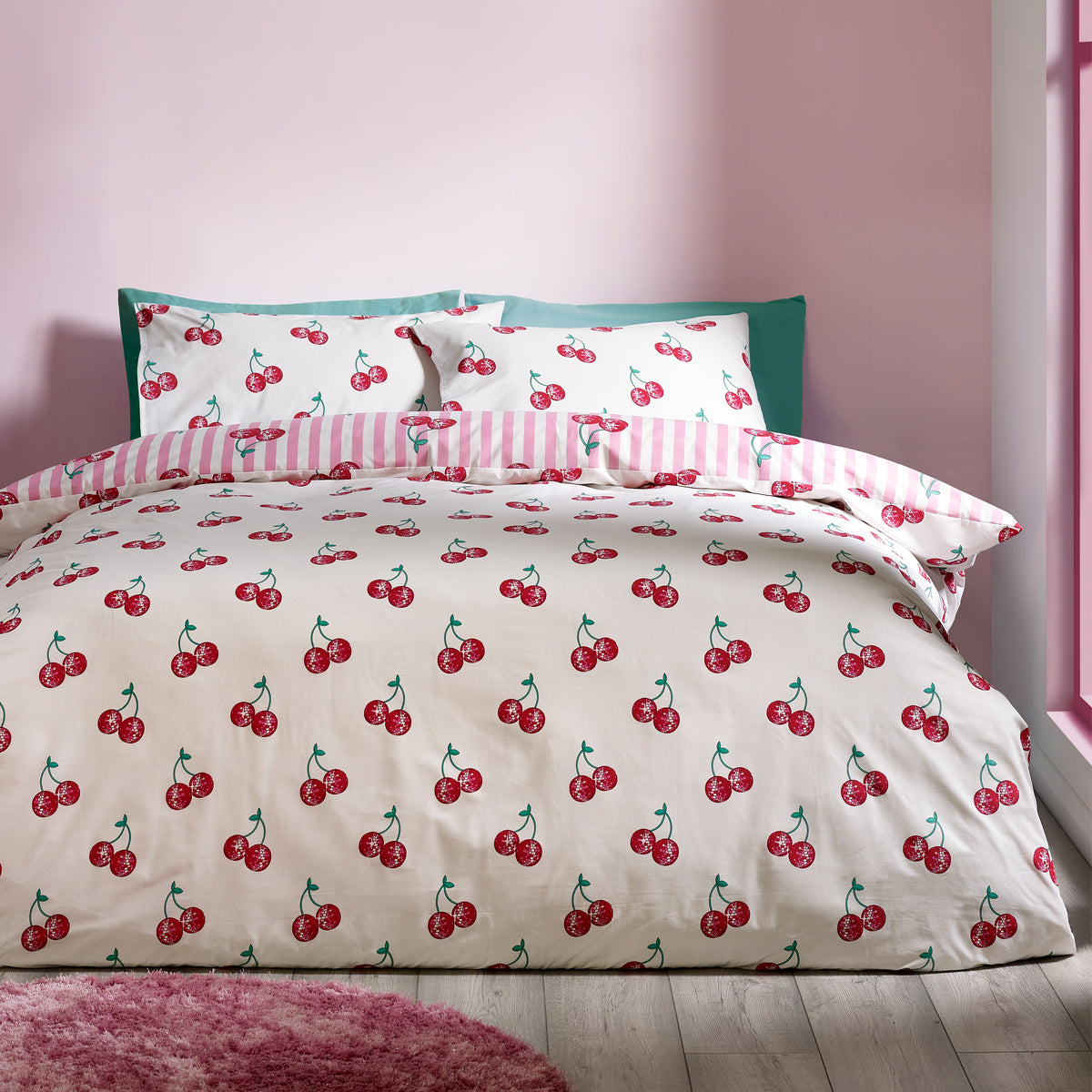 Disco Cherries Pink Duvet Set
