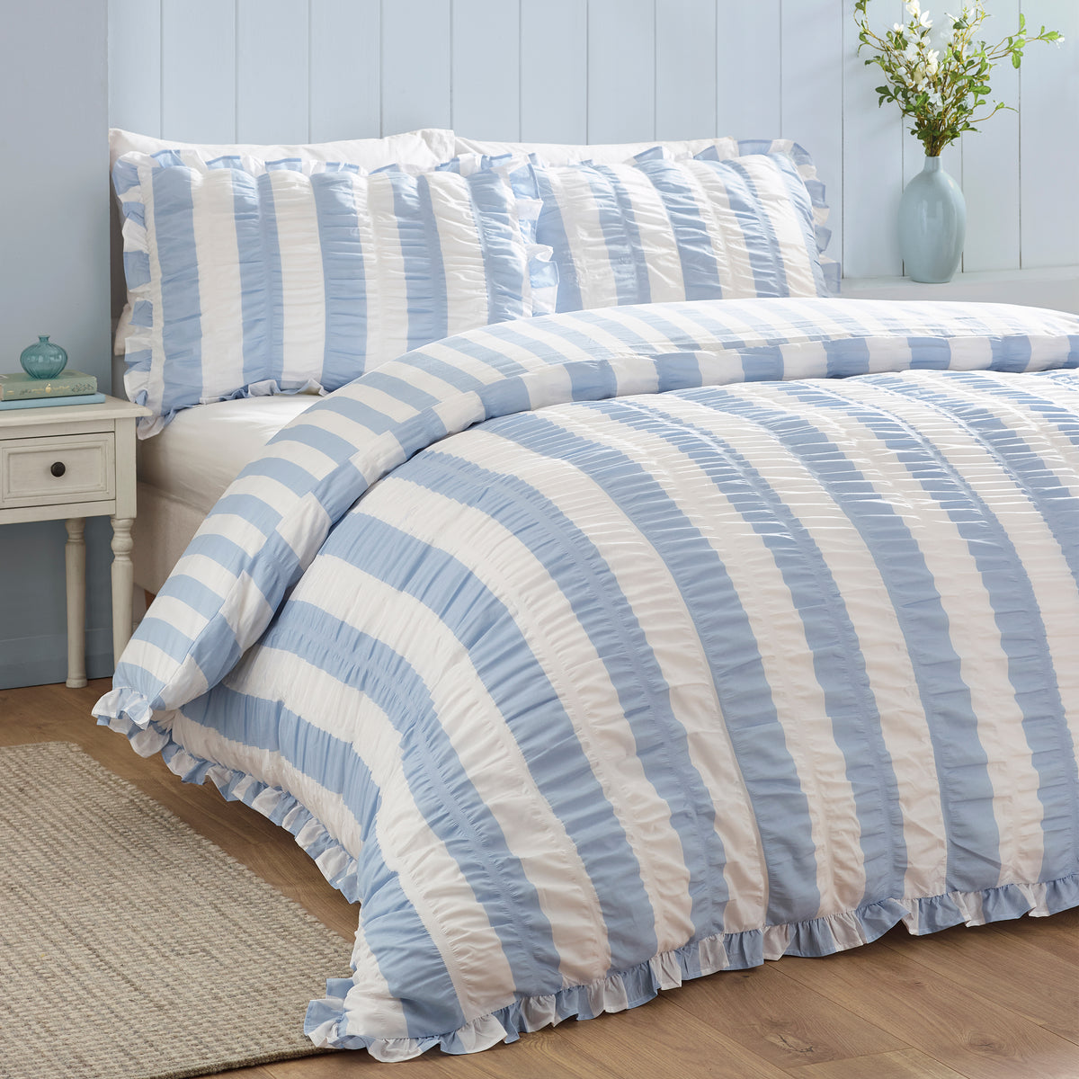 Seersucker Frill Stripe Blue Duvet Set