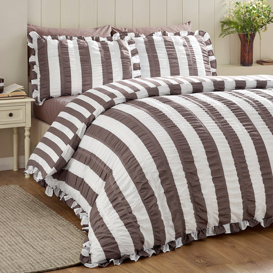 Seersucker Frill Stripe Chocolate Duvet Set