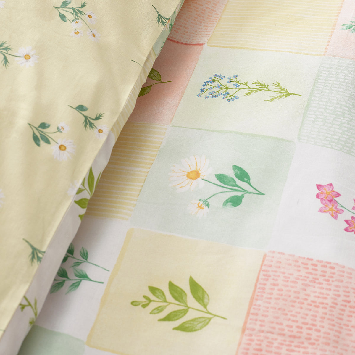 Daisy Patchwork Yellow Duvet Set