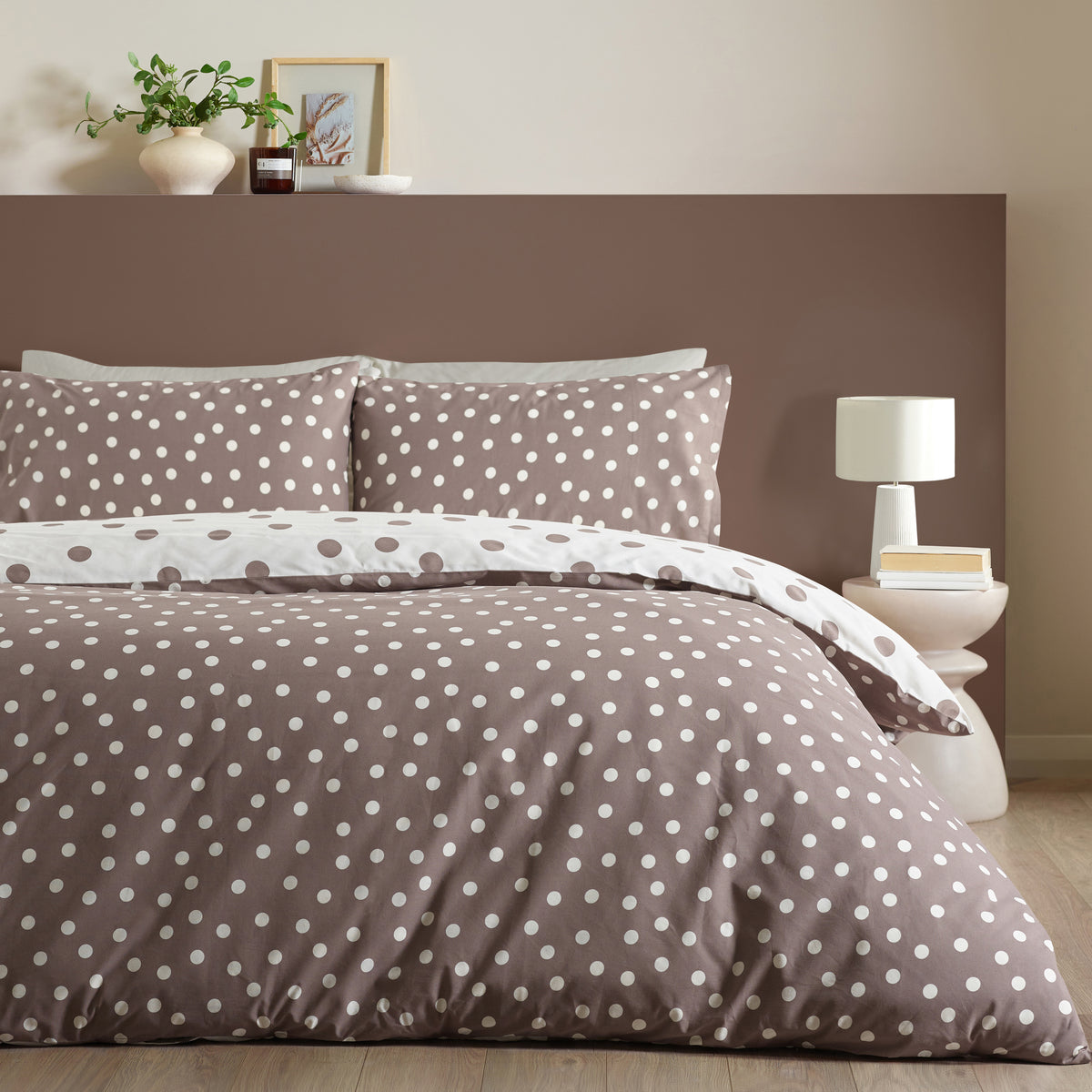 Polka Dot Chocolate Duvet Set