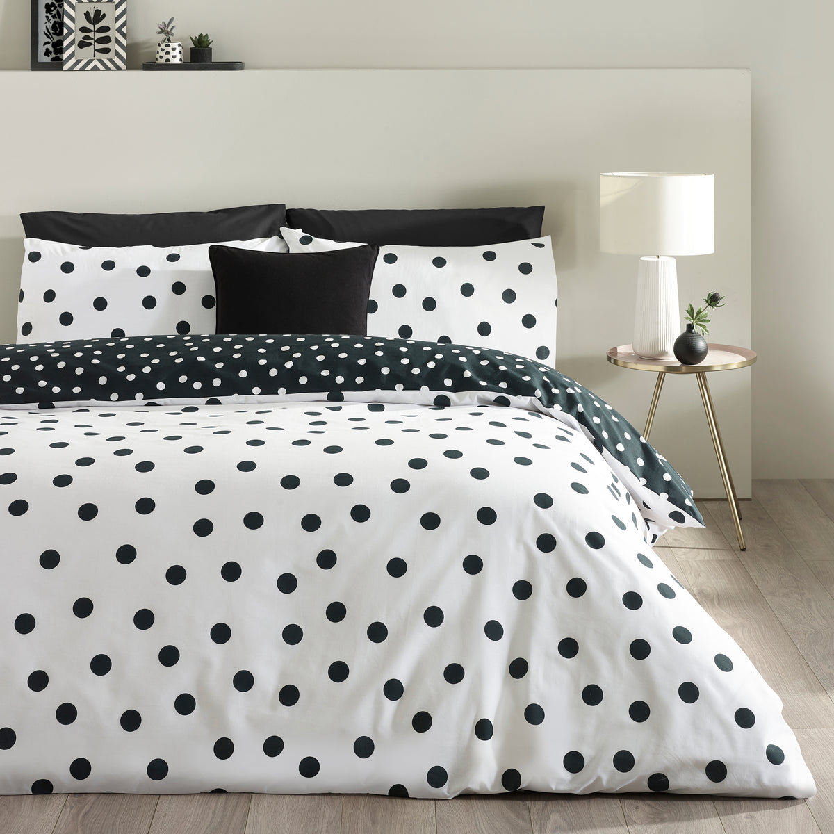 Polka Dot Black & White Duvet Set