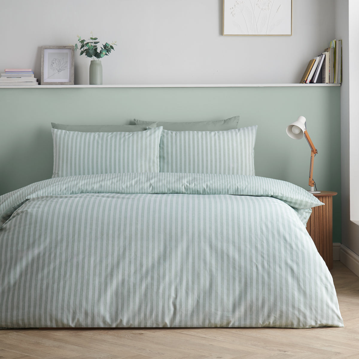 Epping Textured Stripe Green Duvet Set
