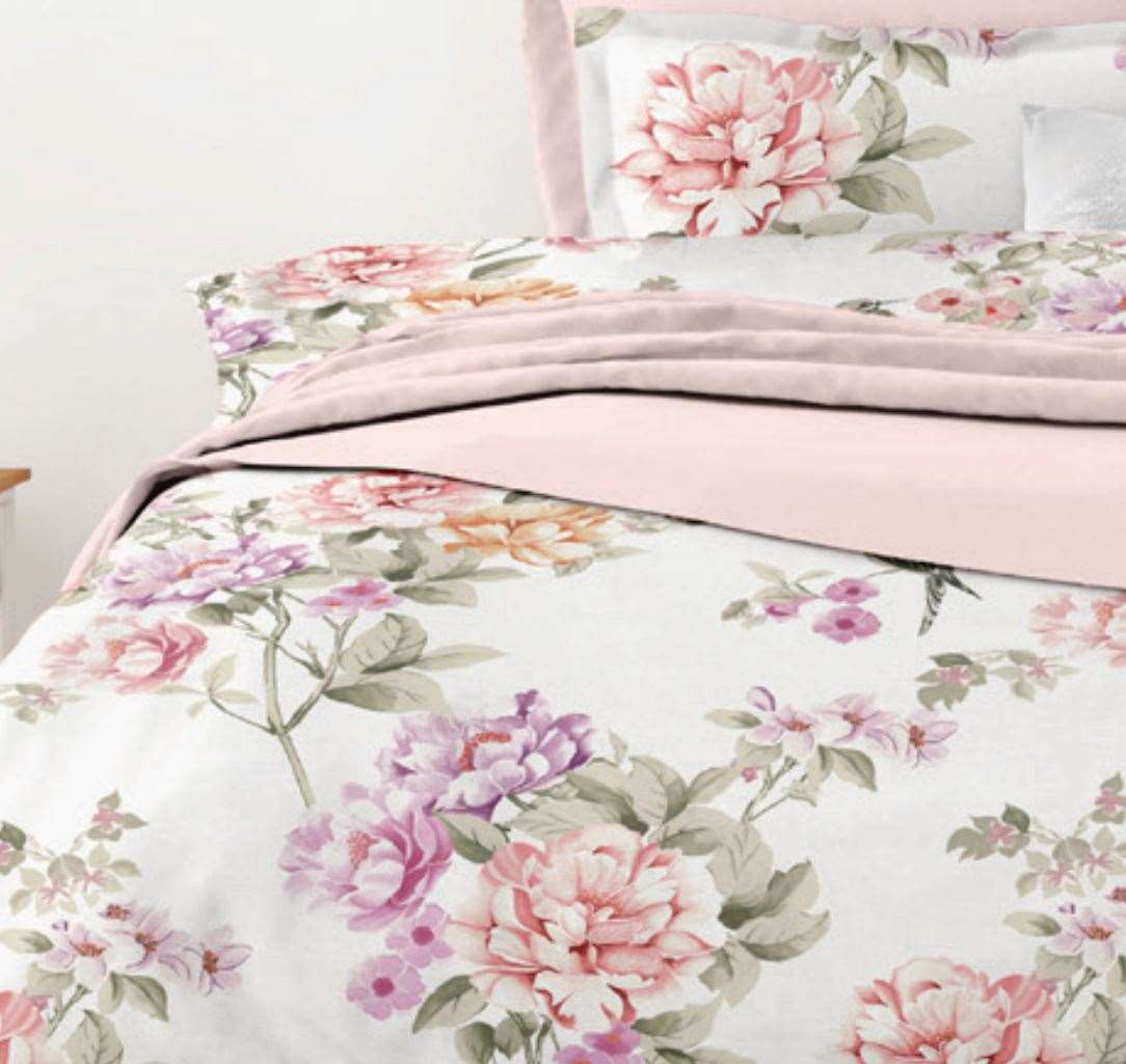 Aubrey by Belledorm double duvet set With soft tones of lilac and pink, on a white background, Aubrey is a large scale floral design that would suit both a contemporary or classic leisure vehicle