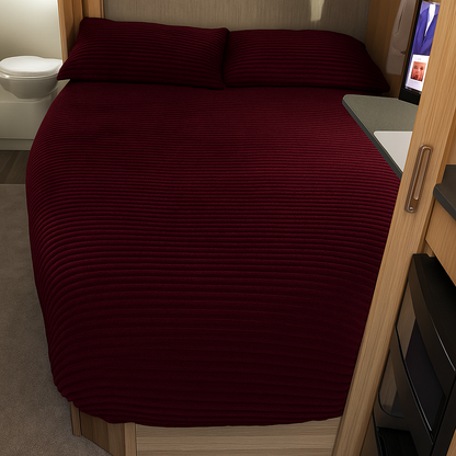 Ribbed Faux Fur Shaped Duvet Set – Burgundy