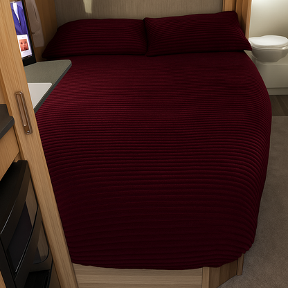 Ribbed Faux Fur Shaped Duvet Set – Burgundy