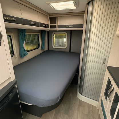 Signature Polycotton Right Hand shape fitted sheets