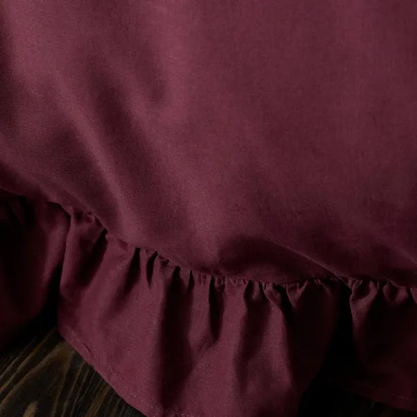 Cassia Frill Shaped Duvet Set – Berry