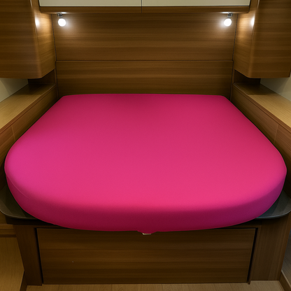 Signature Polycotton Island shape fitted sheets