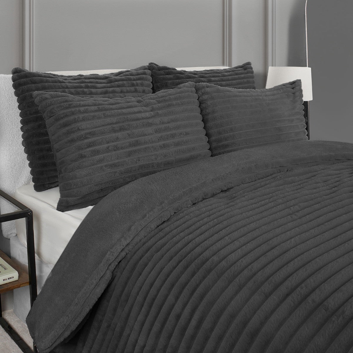 Ribbed Faux Fur Shaped Duvet Set – Charcoal