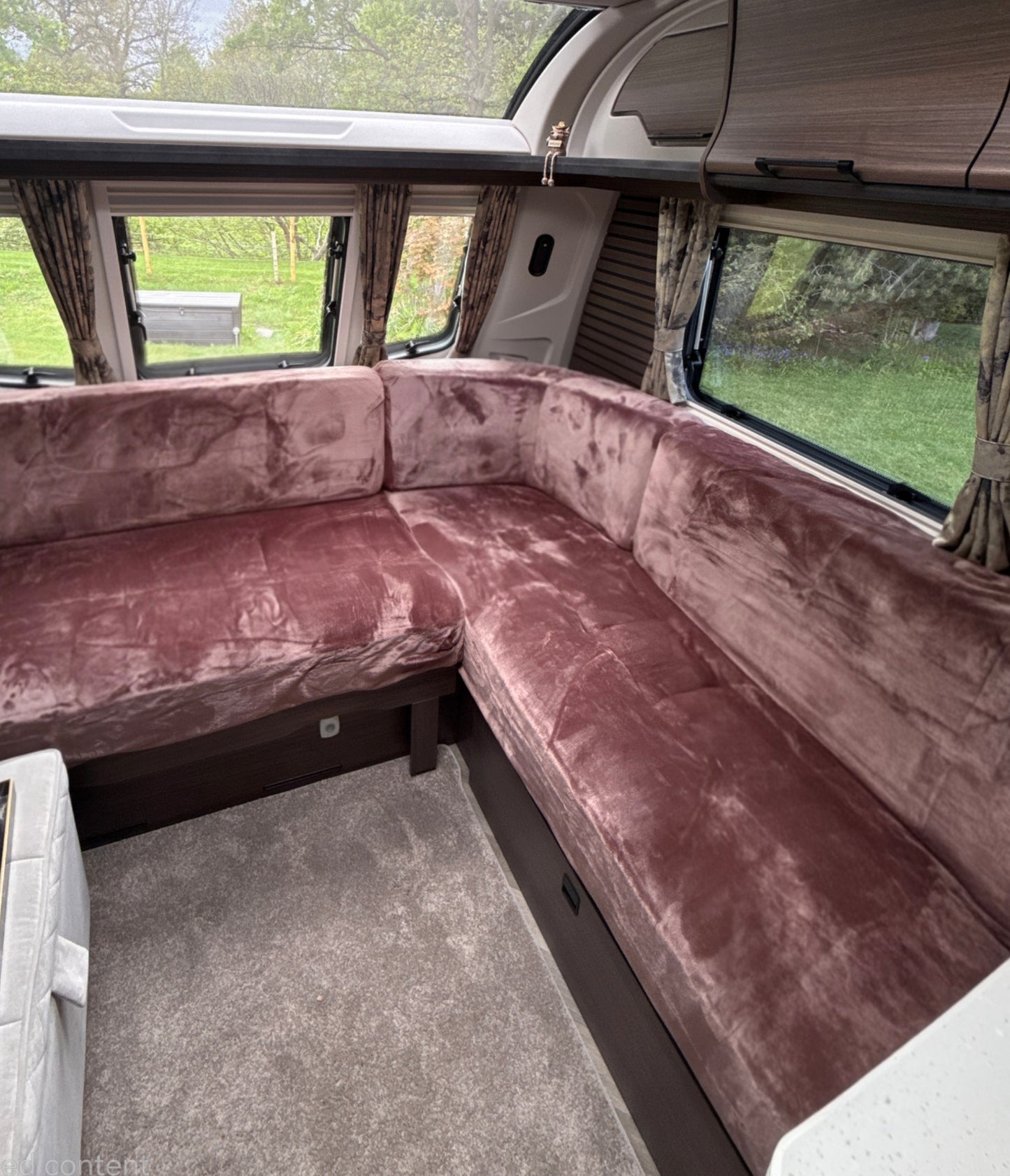 Coachman Luxury Fleece Seat Covers for L shape Lounge