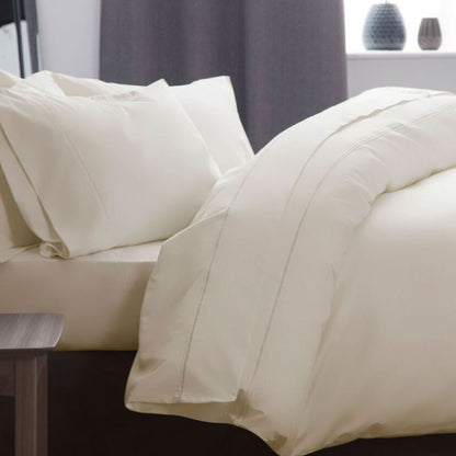 This duvet cover is of supreme high-quality Pure cotton, that is so soft and smooth against your skin it drapes across you and your bed with elegance and style. Machine washable, these high quality duvet covers get softer with every wash, the more you use them, the more indulgent they become.