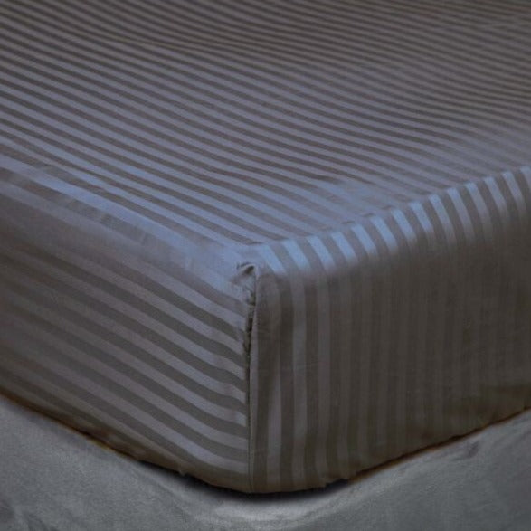 Hotel Suite 540 Count Satin Stripe Fitted Sheet - Right Hand Bedshape